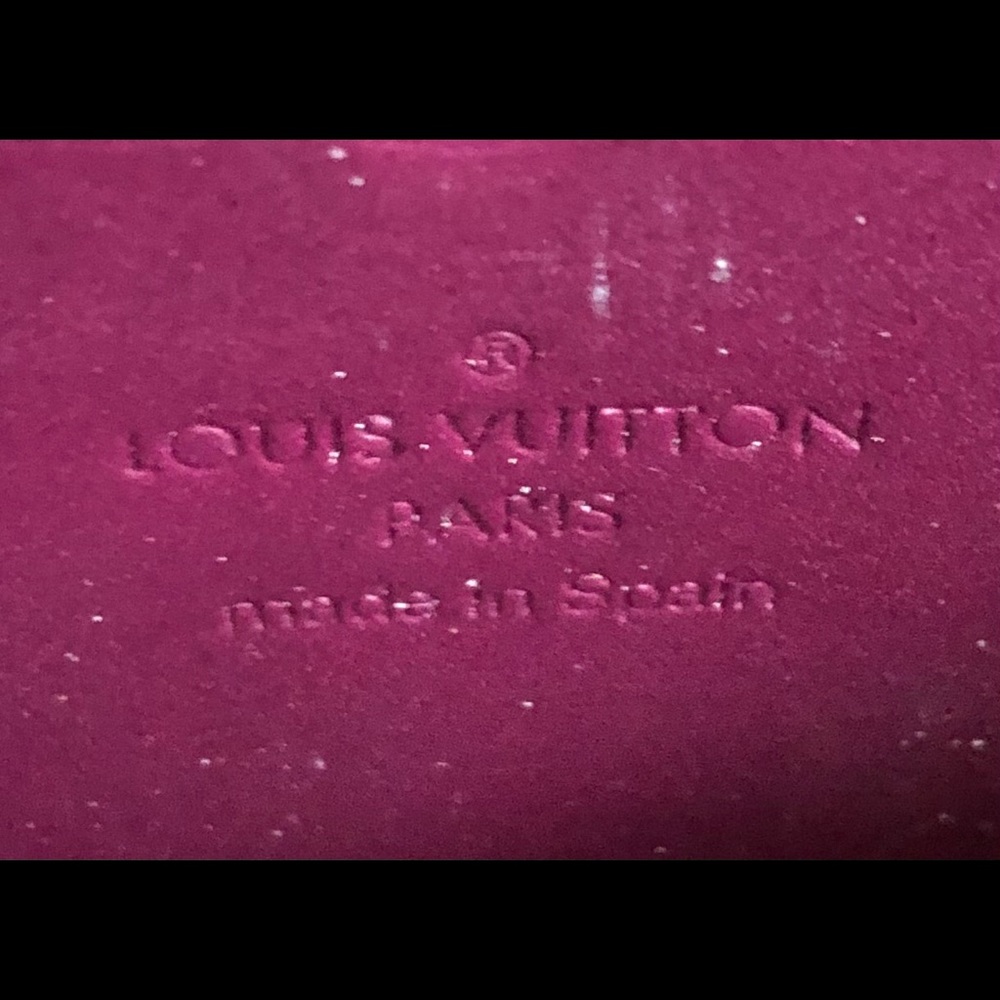 $5️⃣8️⃣9️⃣Zippy Wallet Monogram Vernis Leather - Picture 3 of 8